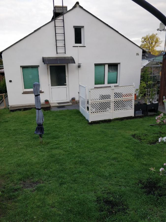 Gaestehaus Am Teich Raben Steinfeld Esterno foto