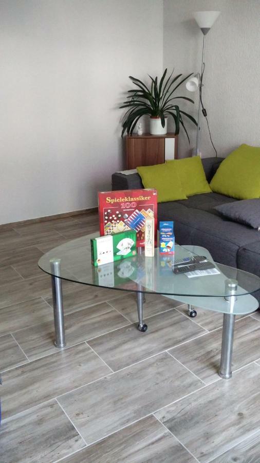 Gaestehaus Am Teich Raben Steinfeld Esterno foto